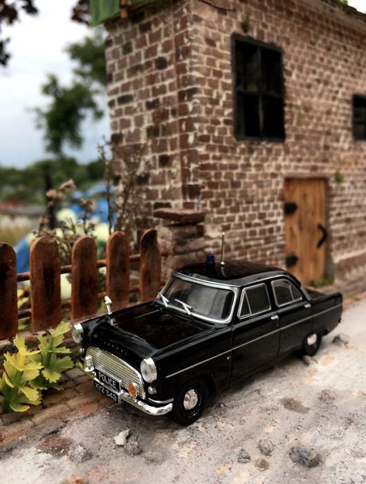 Prospekt-FORD CONSUL II-auta,model,wozy policyjne,kolekcja