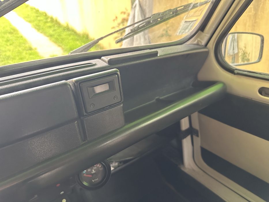Renault 4 GTL DE 1989 restaurada