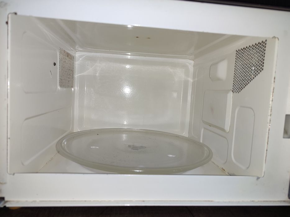 Мікрохвильовка Privileg з Німеччини