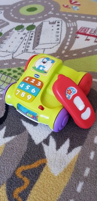 Telefone musical Chicco