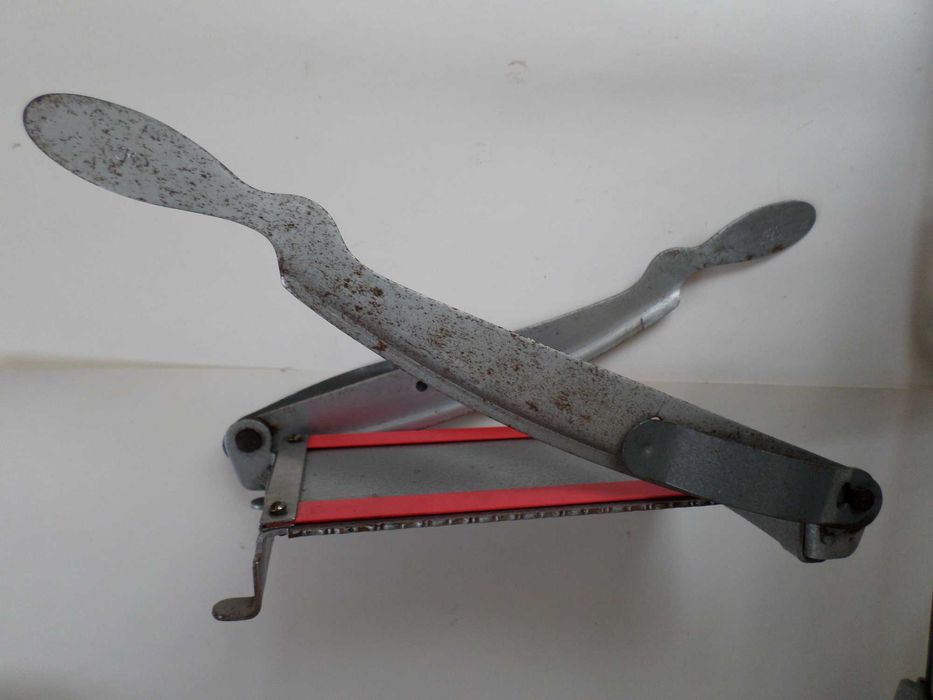 Фотоувеличитель Свет 4 и еще ... из ссср .