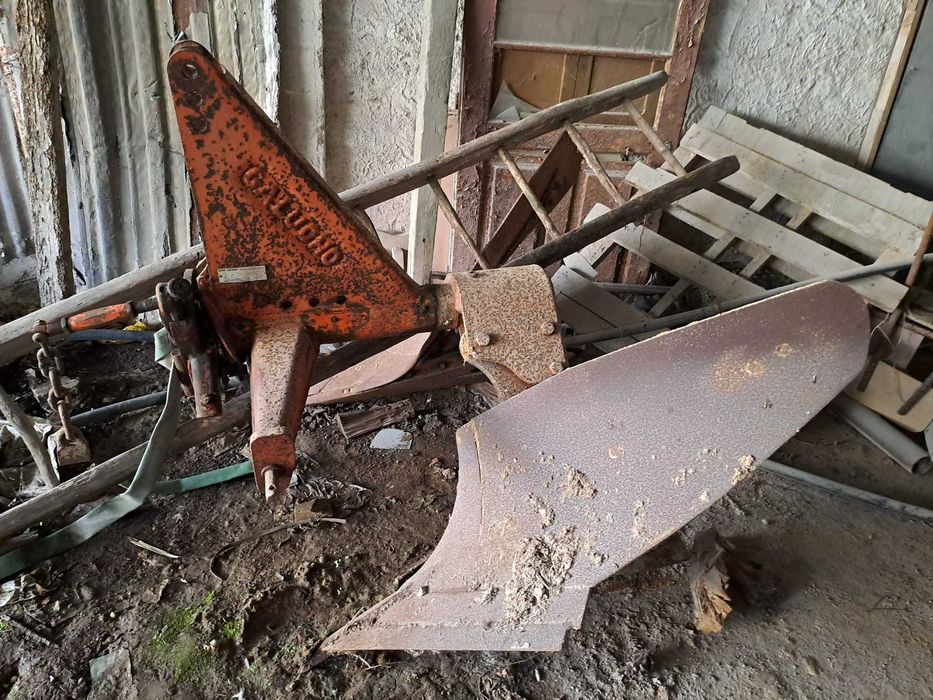 Charrua de 1 ferro 18 polegadas