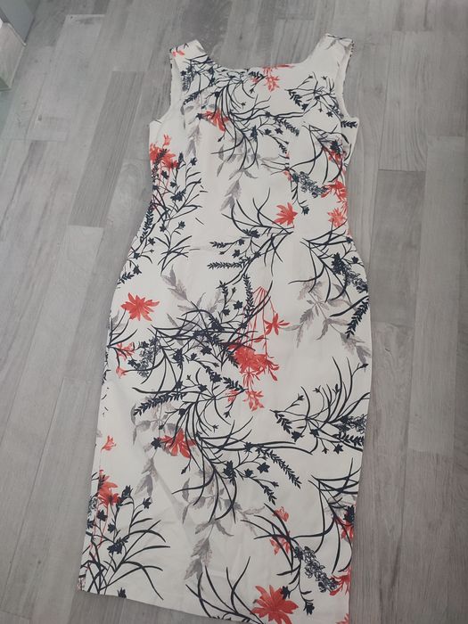 Sukienka ołówkowa rozmiar 38