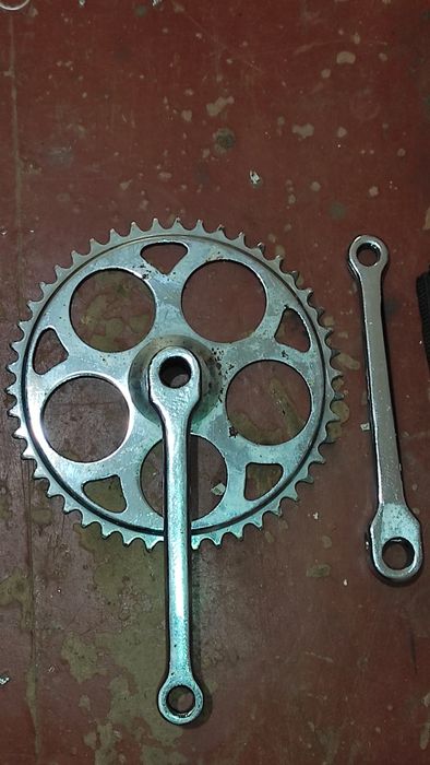 Круги   заточные,лента шлифовальная.