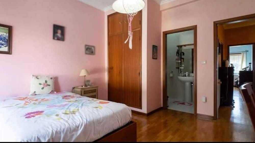 Moradia T4 centro da cidade Vila Real