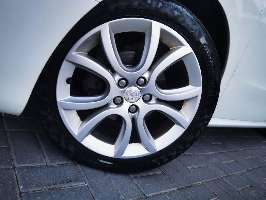 Peugeot 508 SW foto 5