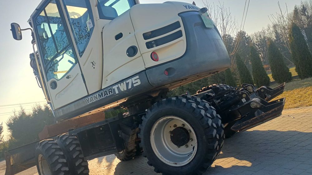 Koparka yanmar terex tw75 kolowka case cat