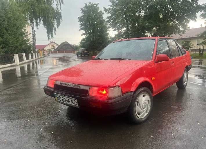 Тойота спрінтер.