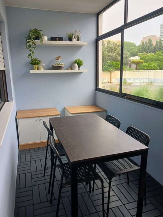 T2 + 2  com lugar garagem