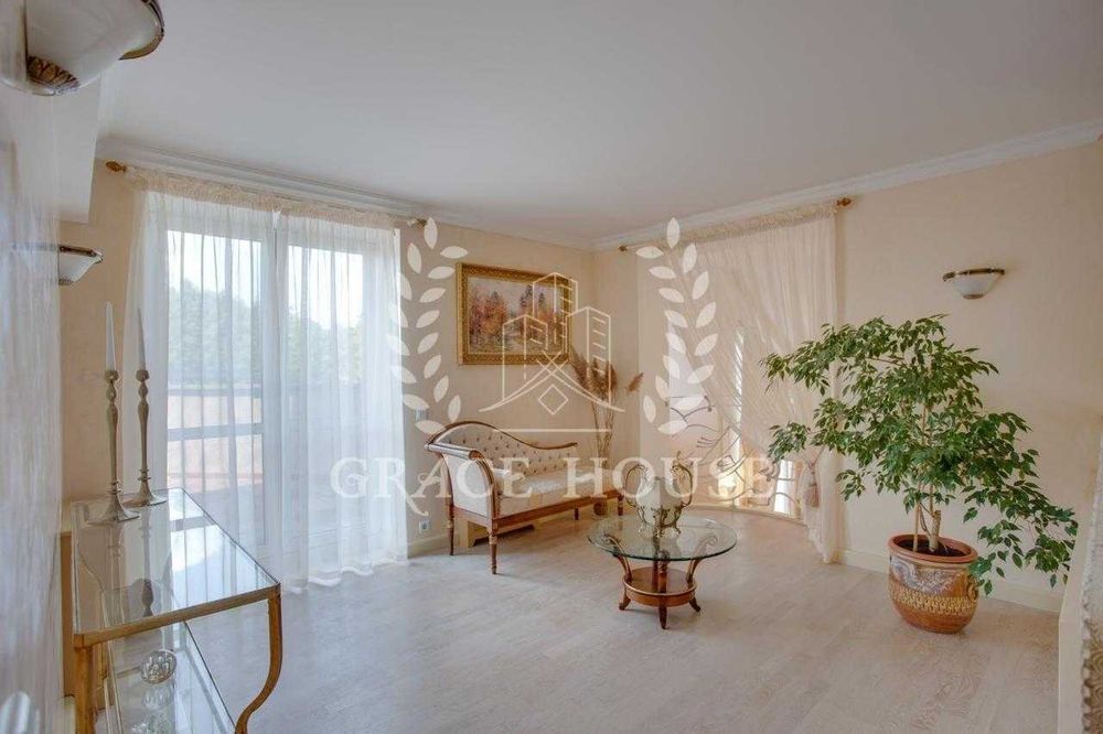 Продажа дома у воды Конча-Заспа Козин 30 соток Золотые Ворота