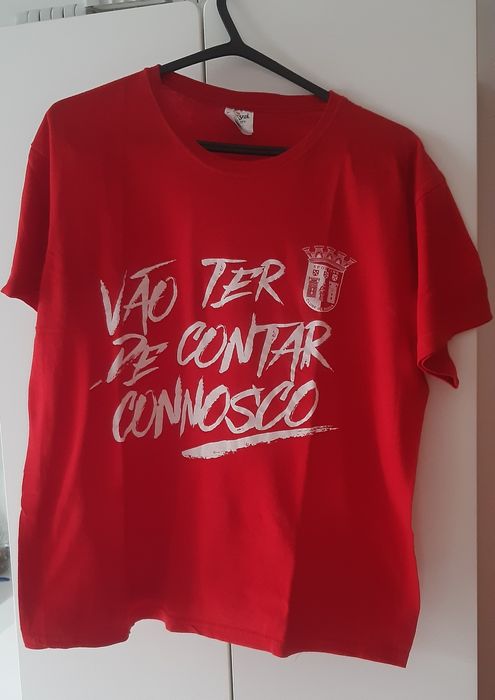 Calções e t-shirt SCBraga