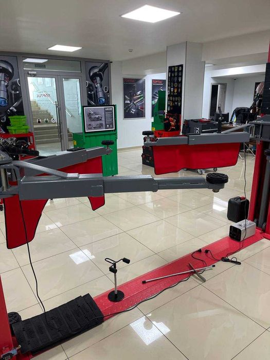 Підйомник автомобільний гідравлічний для СТО Launch PowerLift 1800$