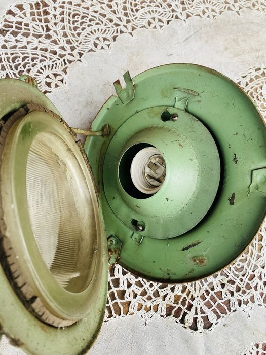 Лампа світильник