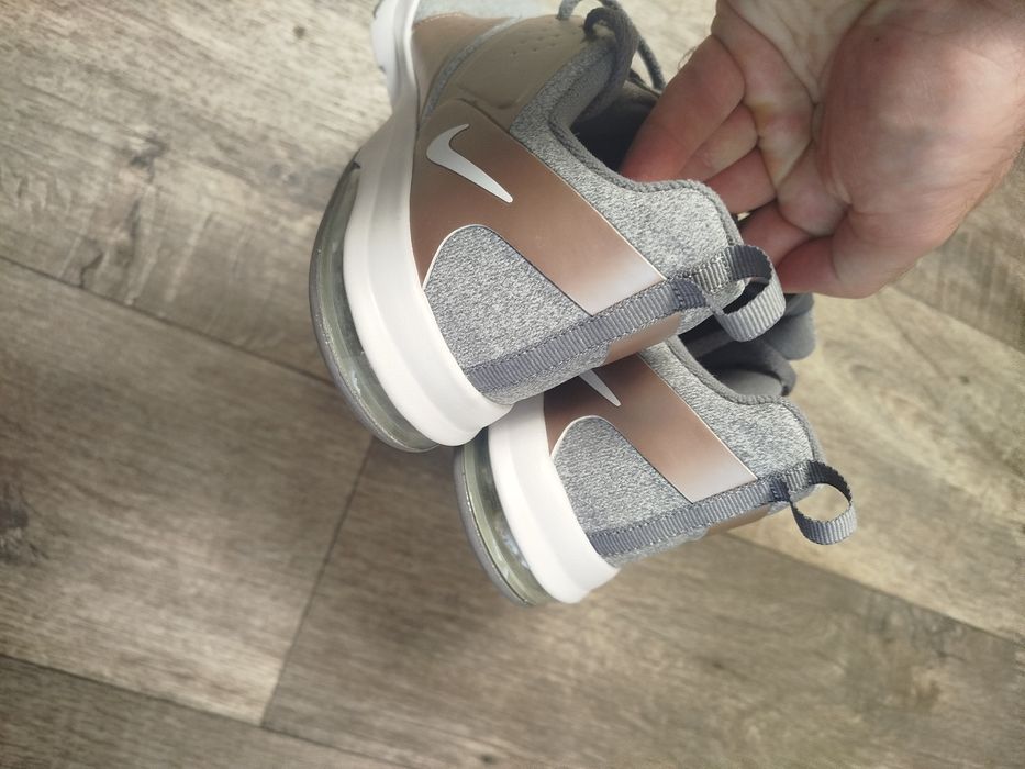 Кроссовки Nike Training