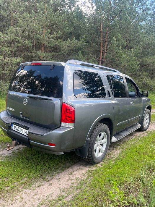 Продам Nissan Armada