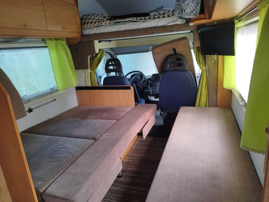 Autocaravana 2005 Fiat 2.3jtd, 6 lugares, 2 ar condicionados, reboque, 100% autónoma, muitos extras