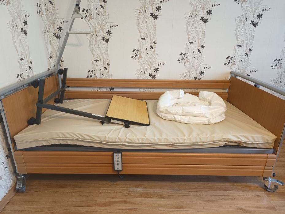 Łóżko do rehabilitacji.