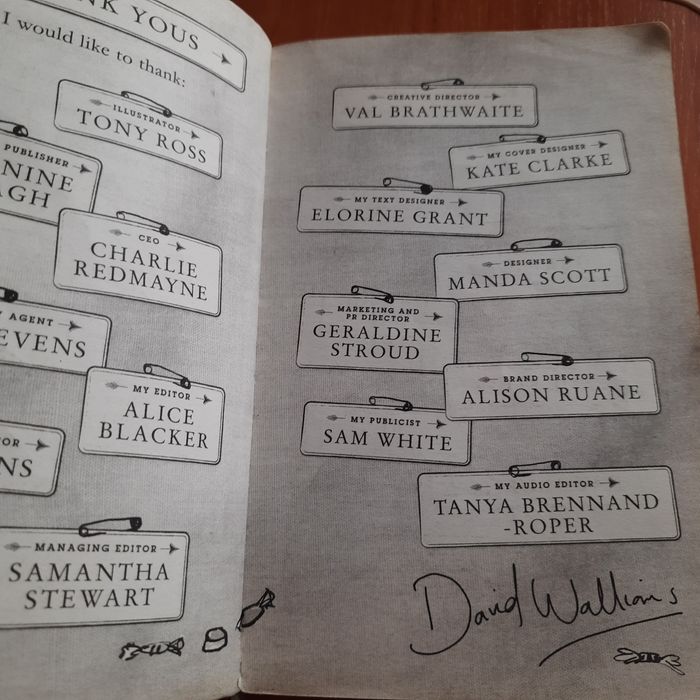 The Midnight Gang by David Williams книга на англійський