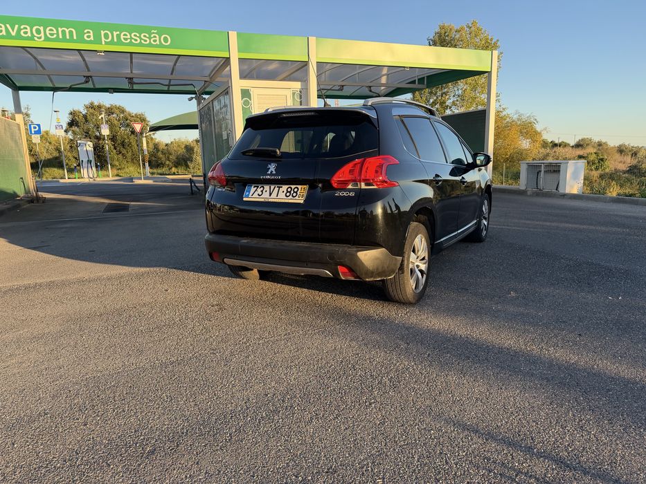 Peugeot 2008 2015 — photo 3