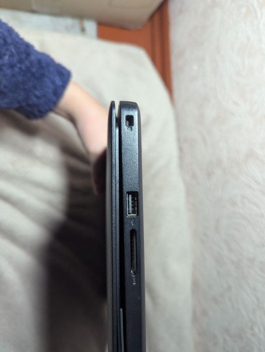 Ноутбук DELL Vostro 15 3000