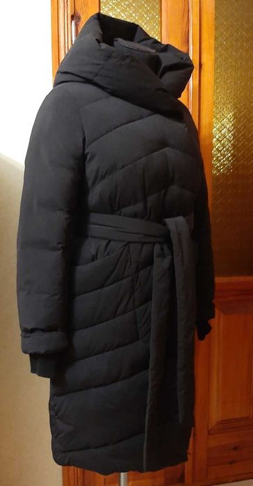 Женский длинный зимний пуховик