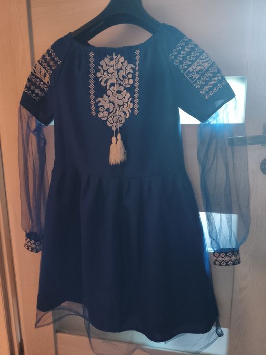 Sukienka w stule ukrainskim