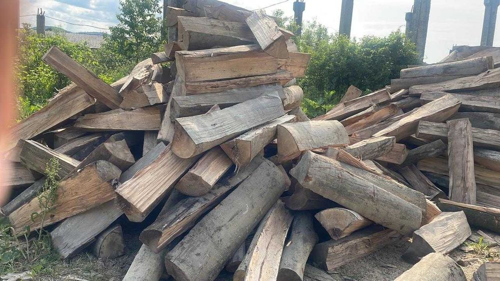 продажа дров колотые метровыеы   бук граб ясень 0680414791