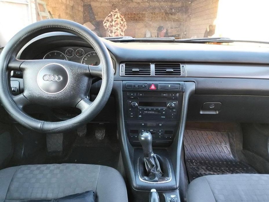 Продам Ауді А6 С5 2004р. Газ ,бензин 1.8 турбо (4 пок.вписаний). Зимов