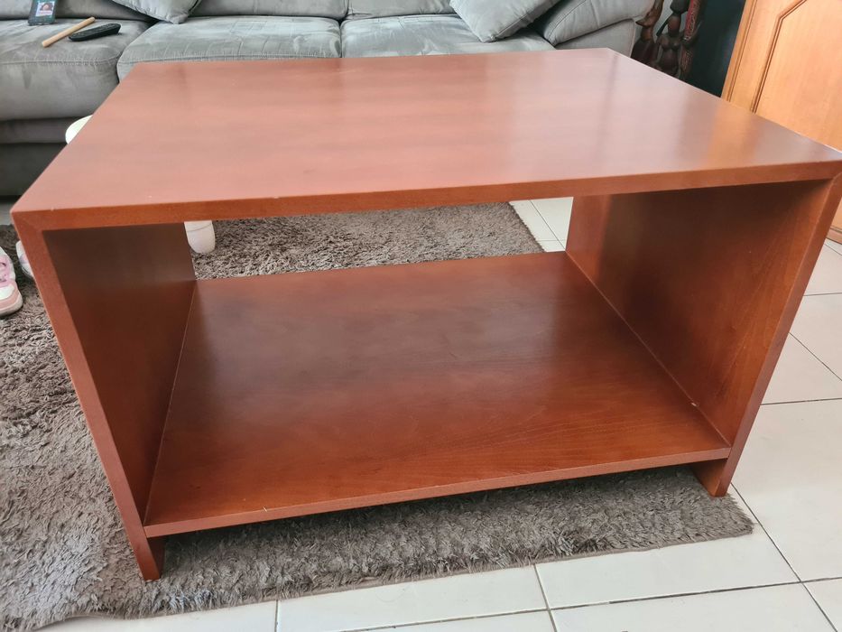 Mesa de centro em madeira