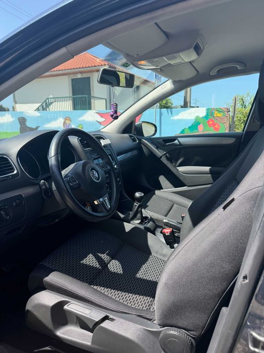 VW Golf VI 2.0 TDI 110cv