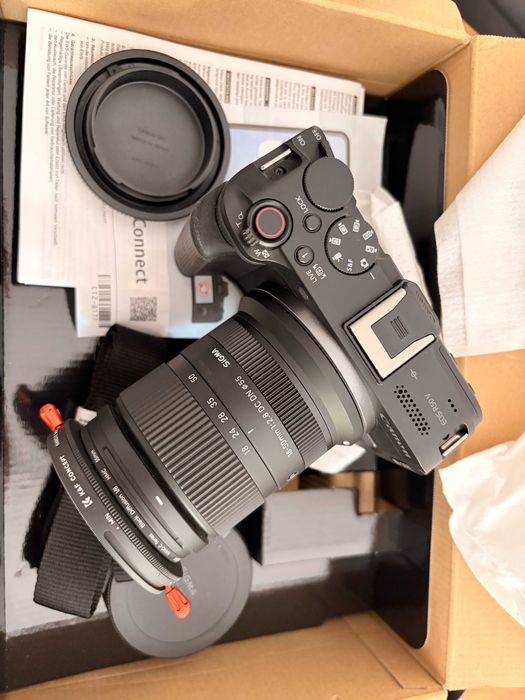 Canon R50V + Sigma 18-50 f2.8 - Super Zestaw