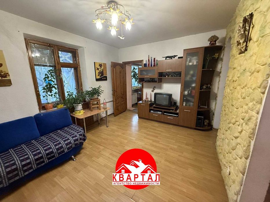 Продается 3-х комн. квартира на Правом Берегу, сталинка