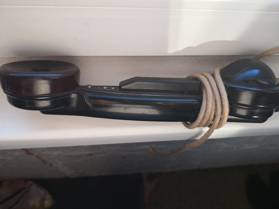 Телефон військовий