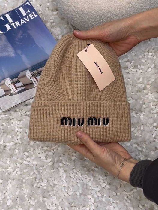 Шапка Miu Miu бежевая НОВАЯ женская шапка МИУ МИУ