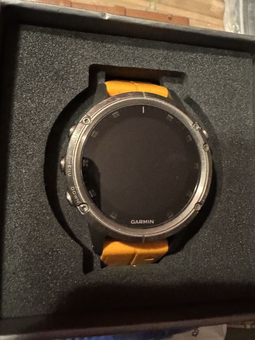 Garmin Fenix 5 plus sapphire titanium zestaw