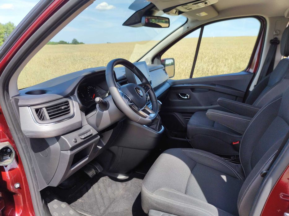 Wynajem BUSa 8 osób automat PUCK REDA WEJHEROWO LUZINO Long SpaceClass