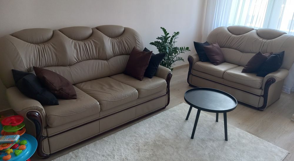 Sofa skórzana beżowa