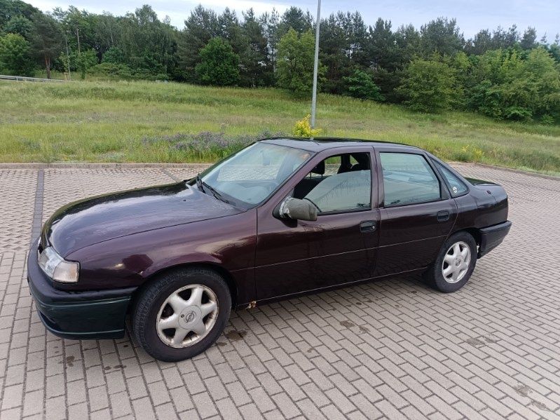 Vectra A 1,6 benzyna