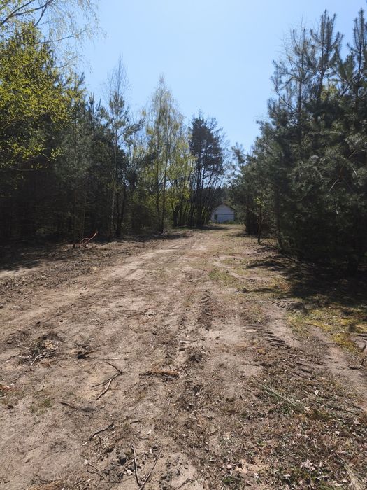 Sprzedam działkę budowlaną 1600 m2