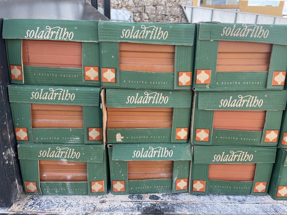 Ladrilho vermelho 23x7,5