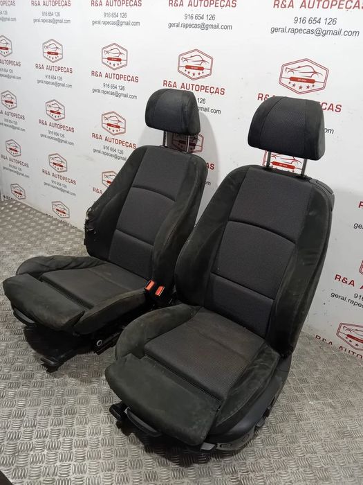 Conjunto de Bancos BMW Série 3 Coupe E92 Pack M em Alcântara Original