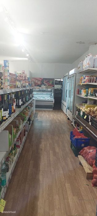 Trespasse Mini Mercado — Rio Tinto, Porto