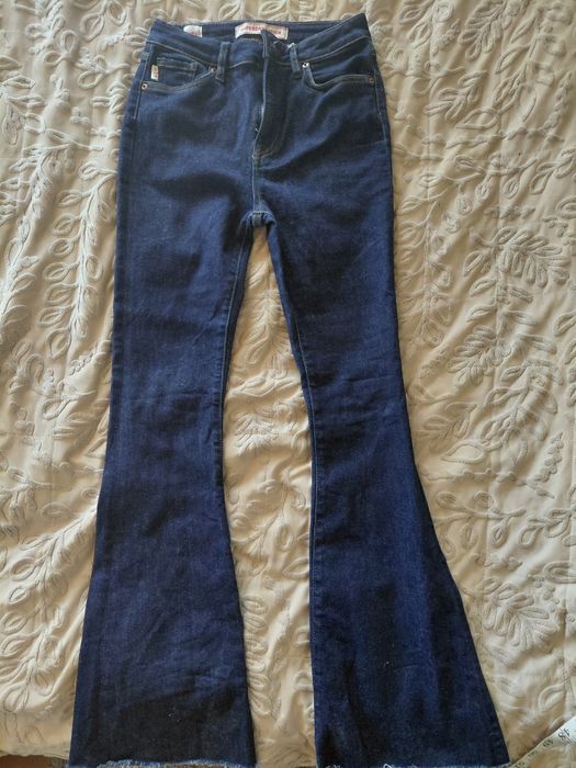 Джинси кльош, SUPERDRY оригінал.