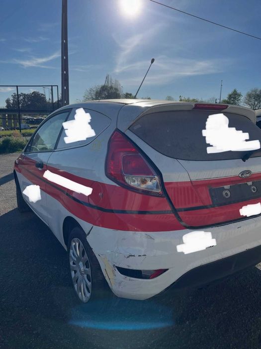 Ford Fiesta 2013 para peças