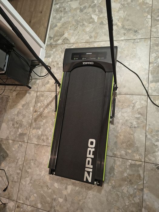 Bieżnia zipro lite uszkodzona