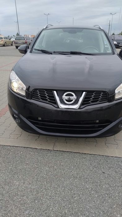 Nissan Qashqai+2