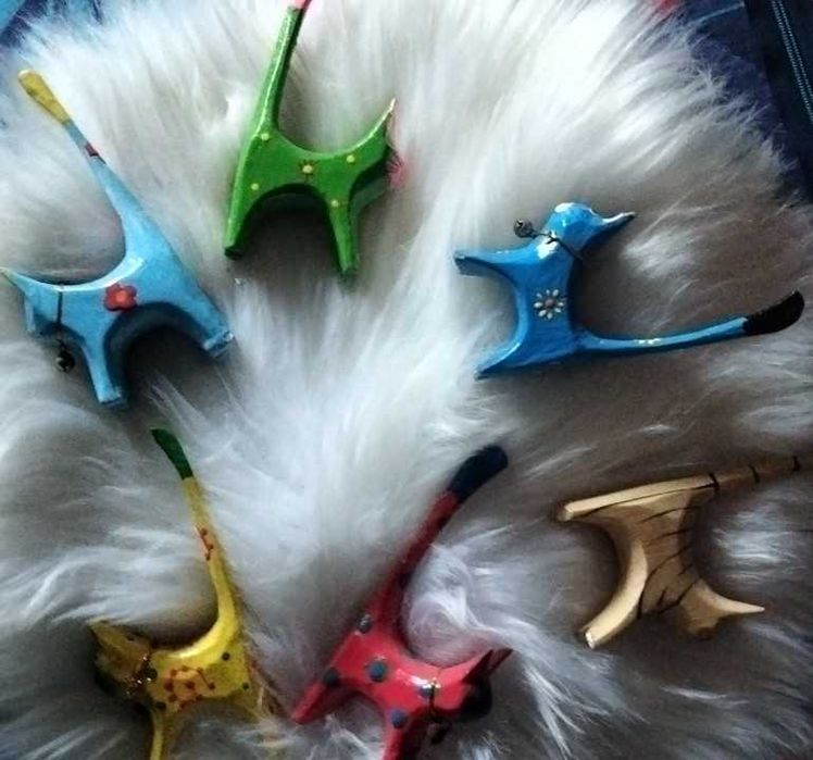 DECORAÇao  Miniaturas madeira   GATINHOS