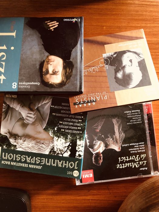 Música Clássica Bach Brahms Auber Gilbert Sullivan