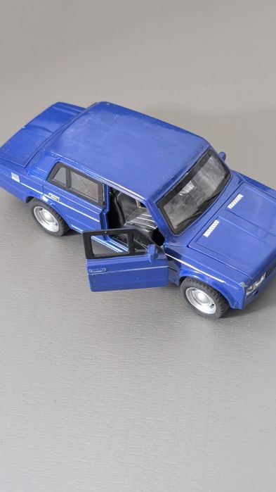 Іграшка дитяча автомобіль lada синій