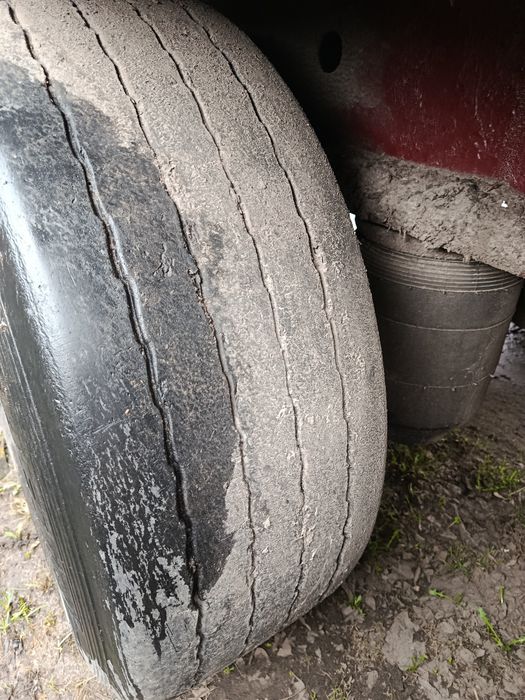 Полуприцеп зерновоз